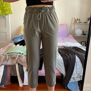Lululemon Green stretch high-rise pant 7/8